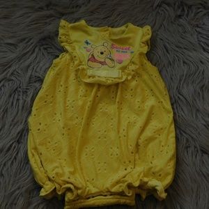 Winnie The Pooh Outfit (Girls)